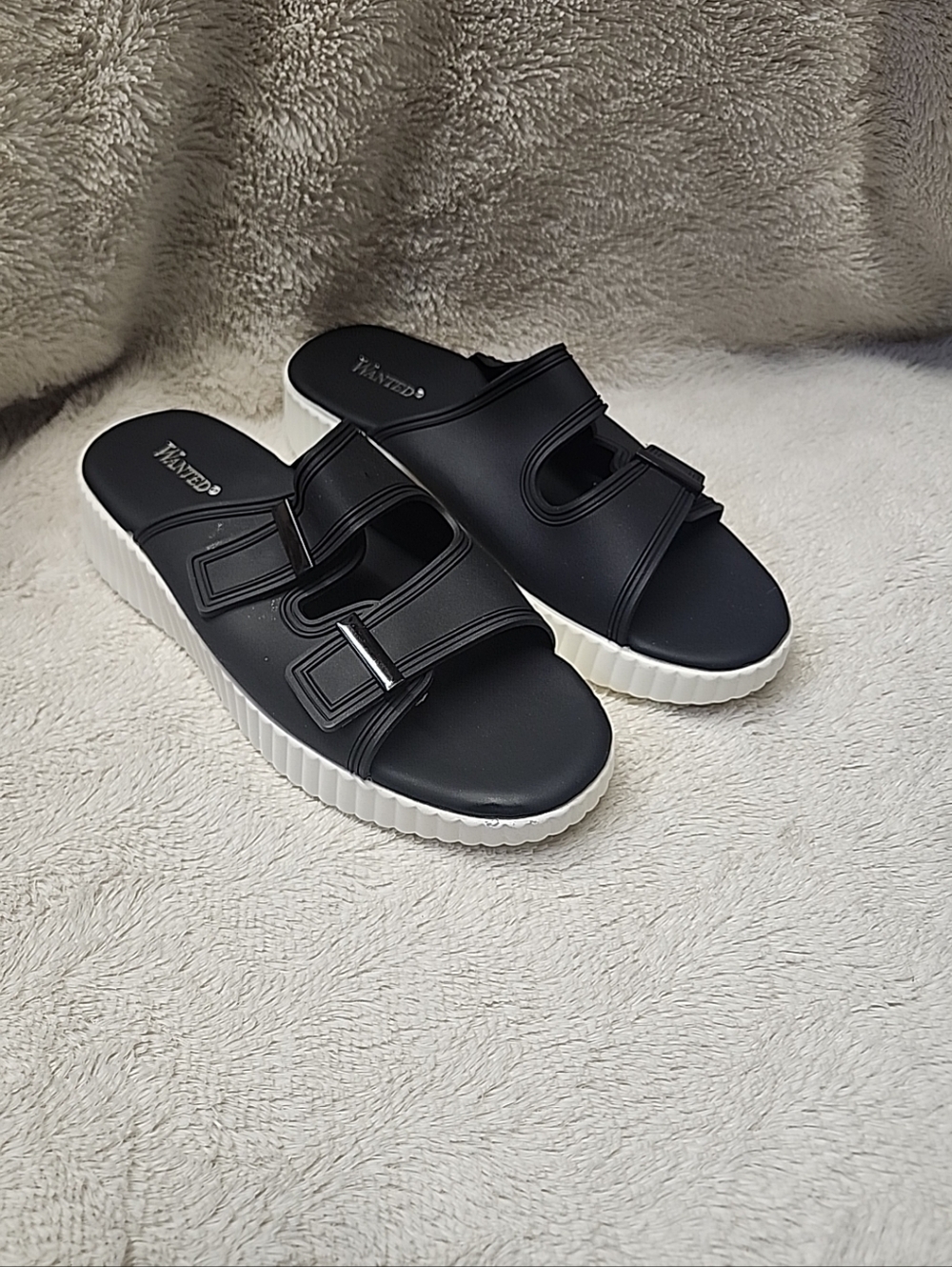 New Wanted Women’s Celia Platform Slip-on Round Open Toe Sandals Size 8.5 Black